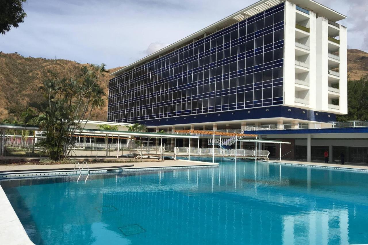 Marriott Maracay Golf Resort מראה חיצוני תמונה