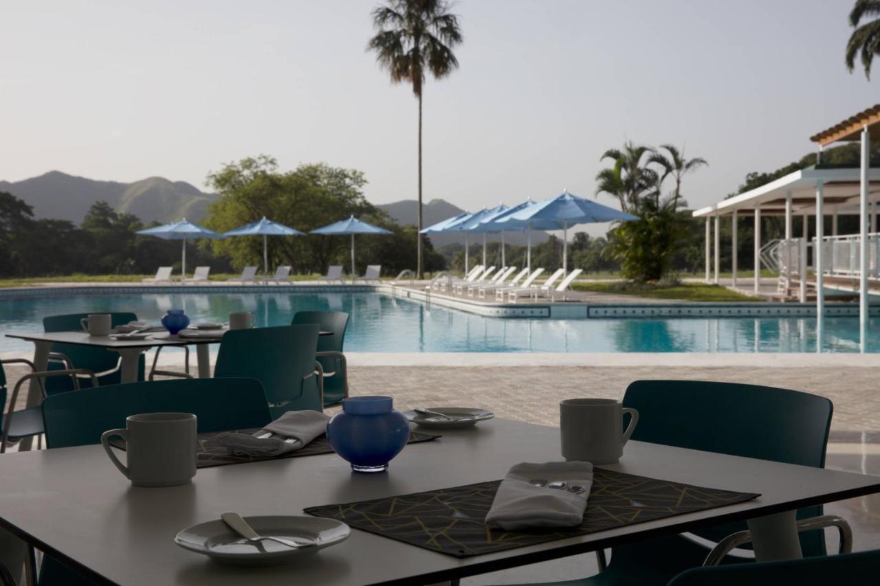 Marriott Maracay Golf Resort מראה חיצוני תמונה