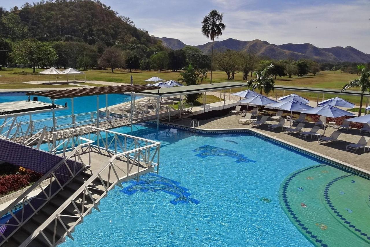 Marriott Maracay Golf Resort מראה חיצוני תמונה